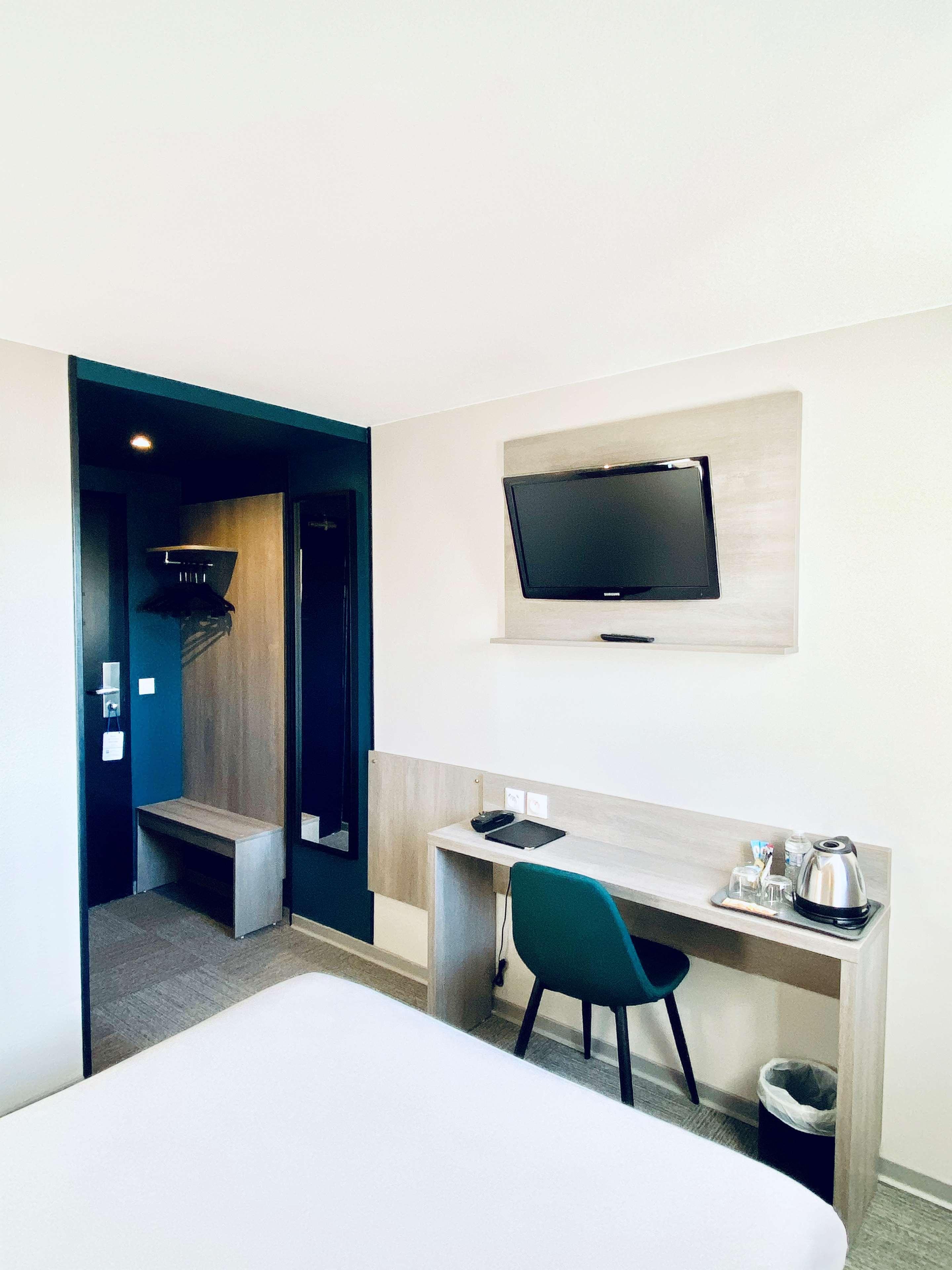 Sure Hotel By Best Western Calais Coquelles Tunnel S/ Manche Bagian luar foto